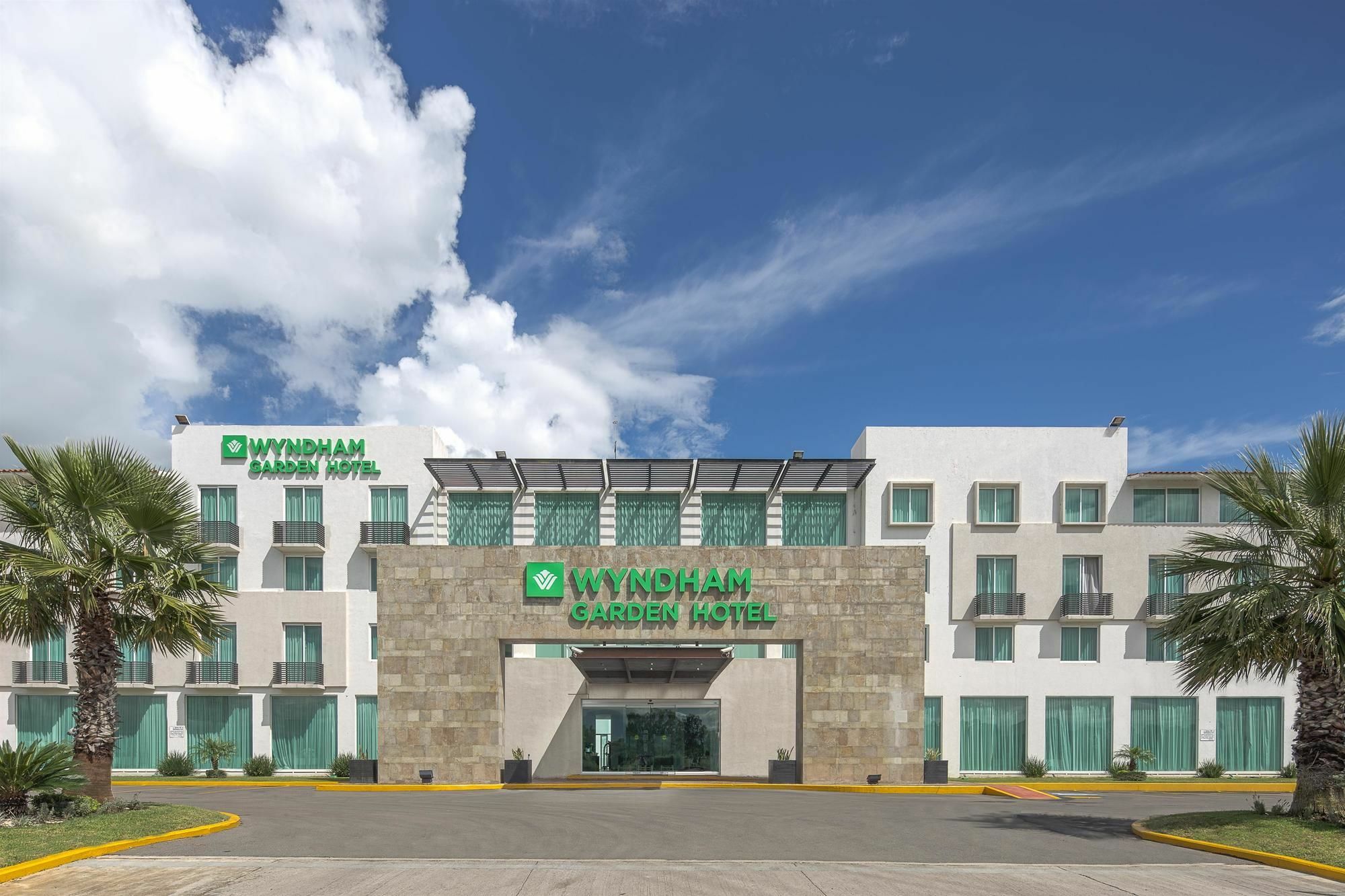 Hotel Wyndham Garden Silao Bajío Aeropuerto Exterior foto